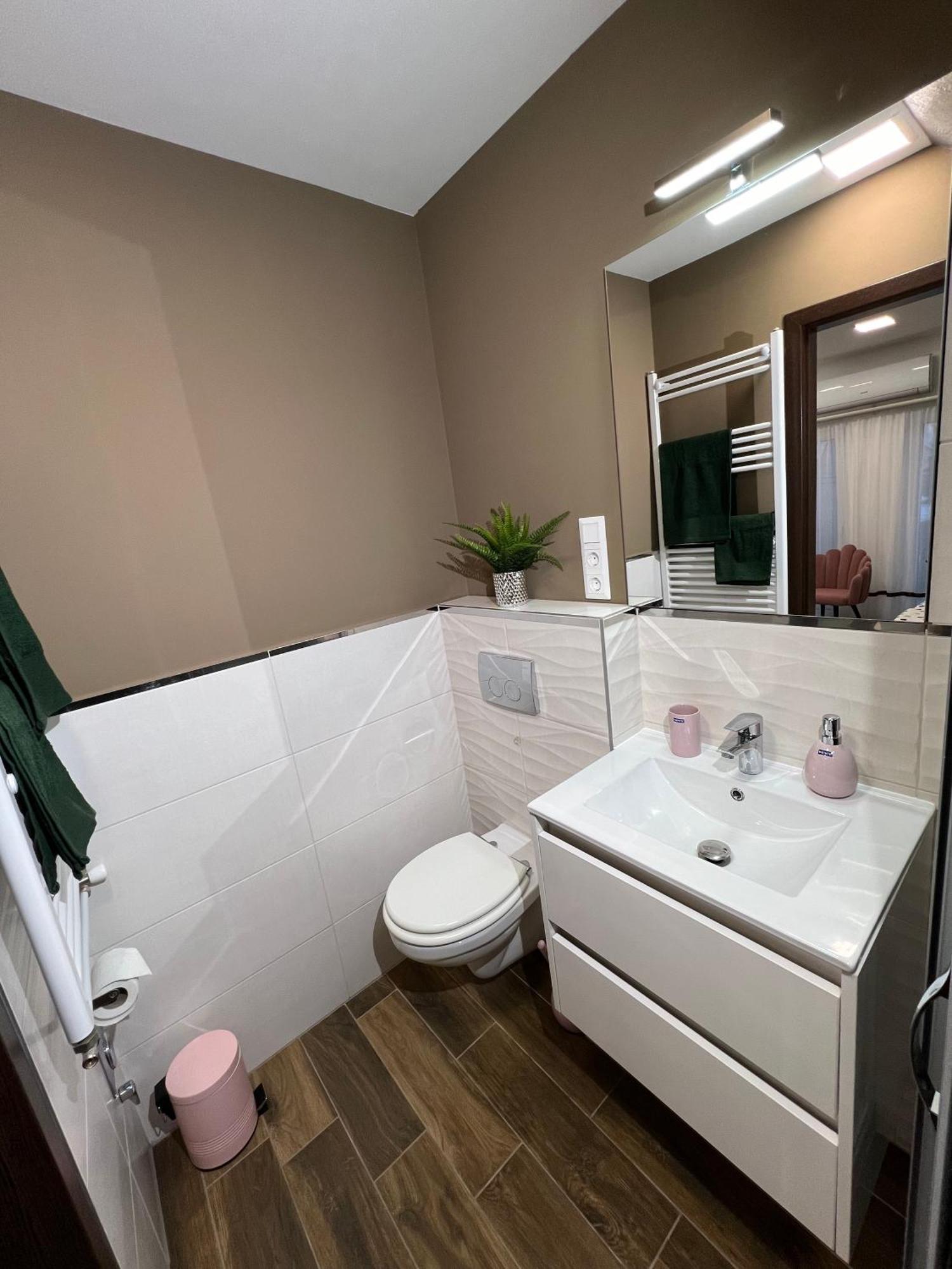 Appartement True Gem At The Airport By Newave Budapest